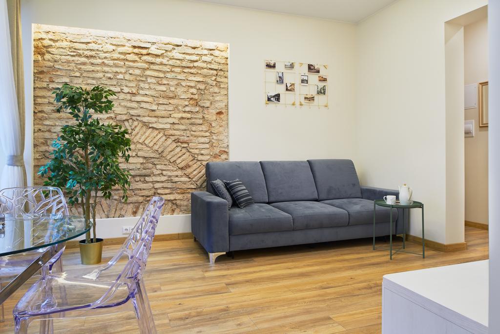וילנה Town Hall Square Apartments מראה חיצוני תמונה